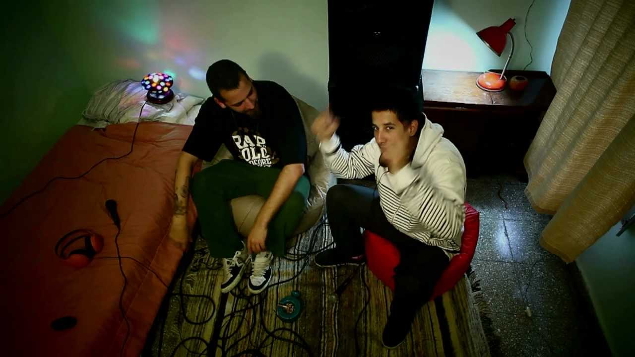 Delfino Flow & Zion MC - ConeccionFamilia - Batida two 2011