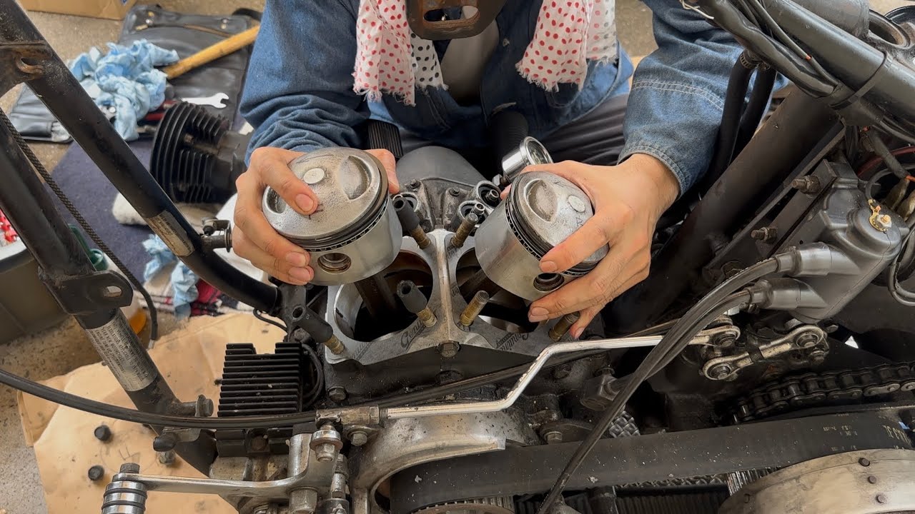 白煙吹くバイクを修理、素人が挑戦するとこうなる。part2 An amateur tries to repair a motorcycle that blows white smoke.