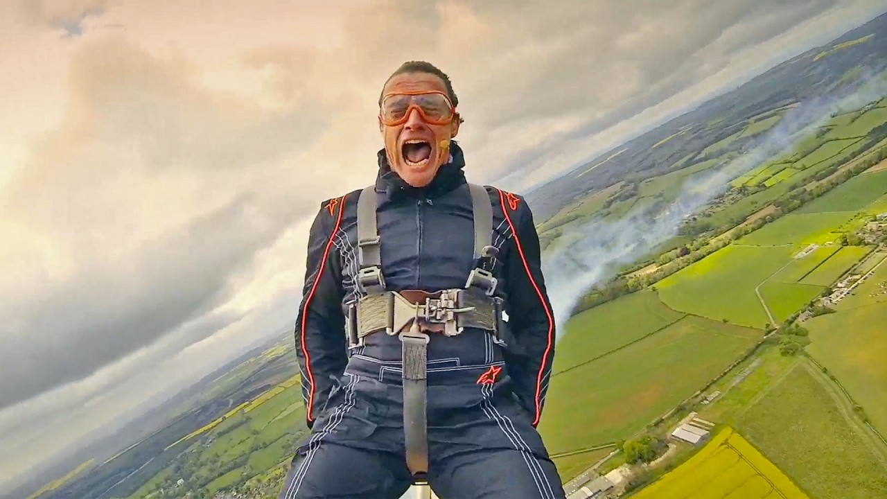 Richard Hammond Flies On Top Of A Biplane | Top Gear Classic