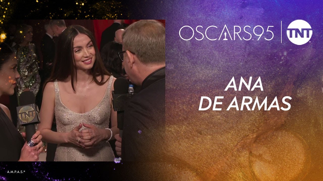 Ana de Armas en la Alfombra Champagne | Oscars ® 2023