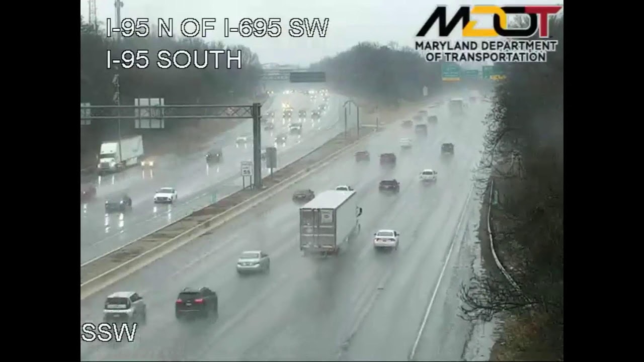 LIVE: Rainy Sunday Morning Traffic Cam