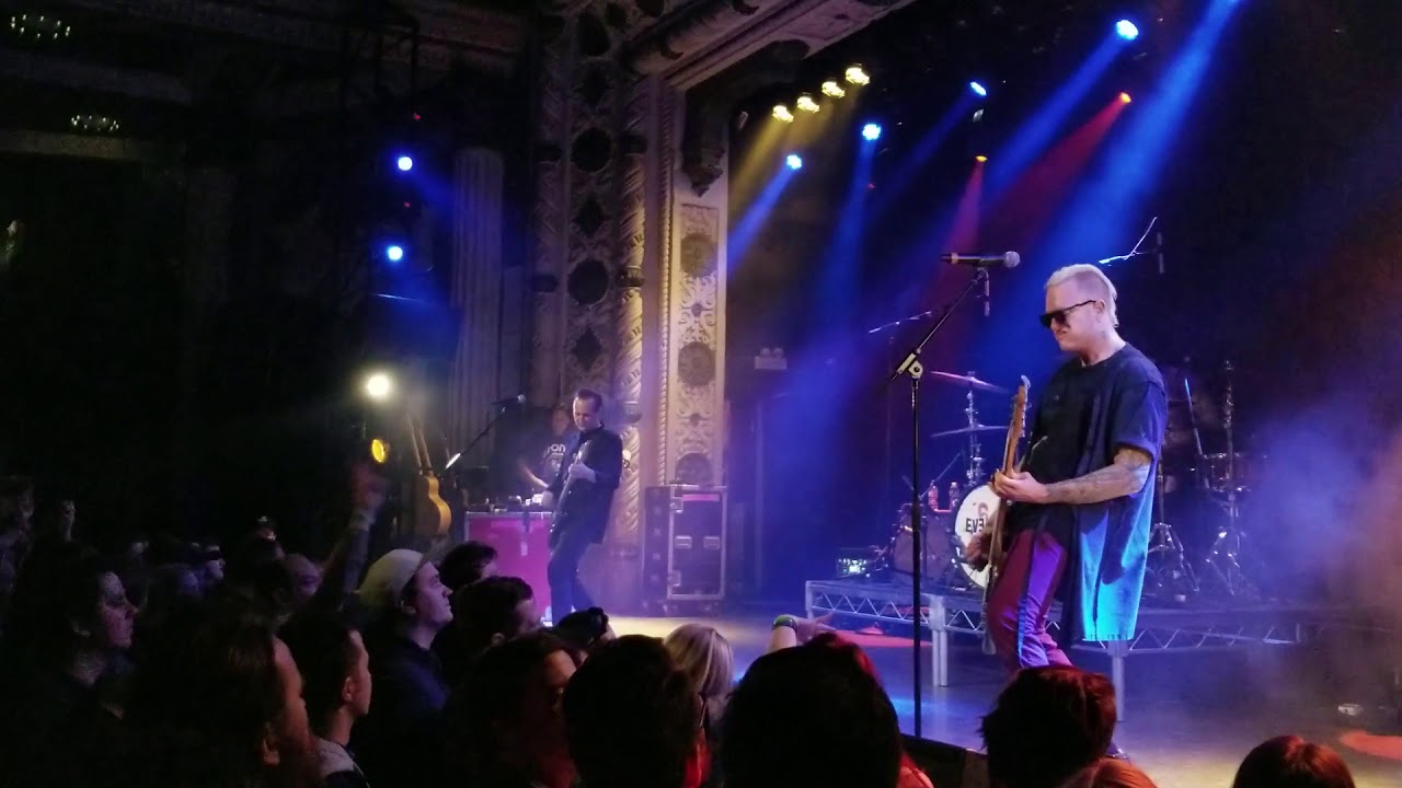 Eve 6: 