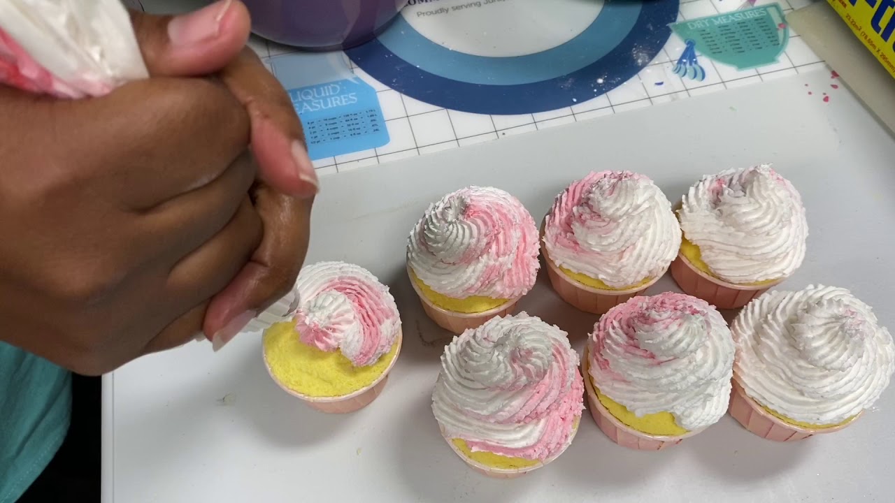 Whipped soap frosting and packaging for bath bomb cupcakes