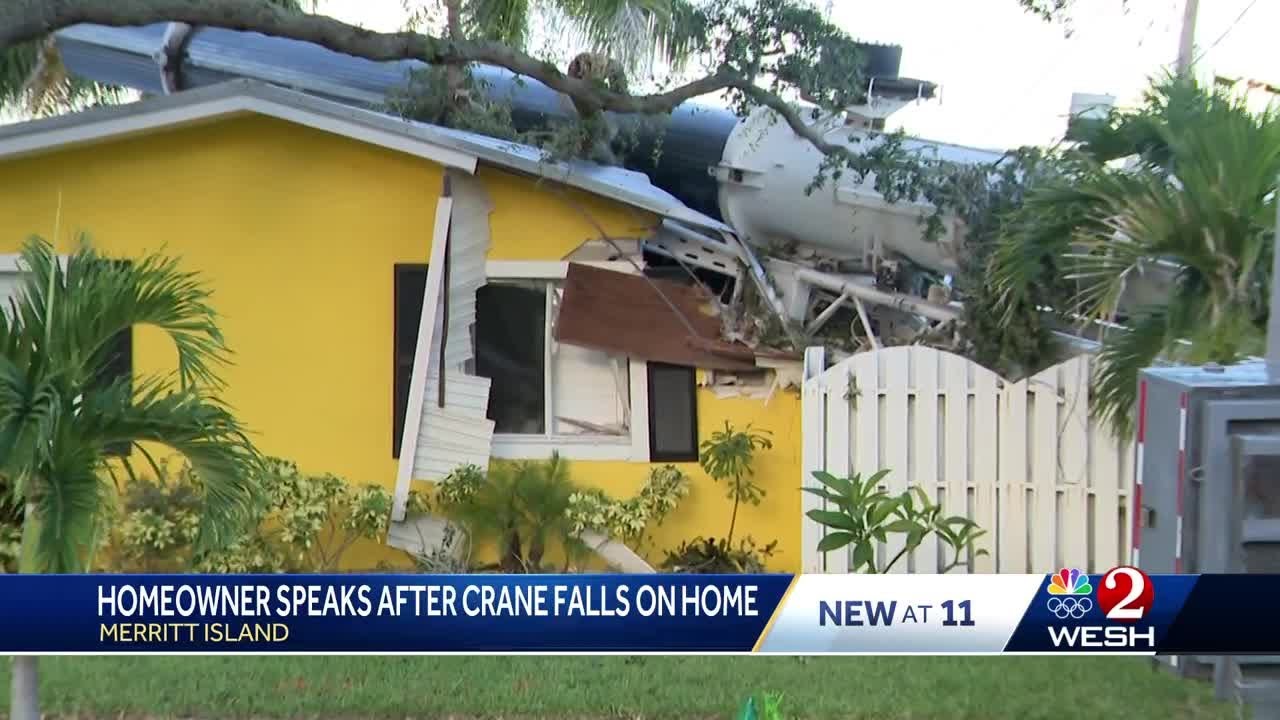 Crane falls on home in Merritt Island, see video