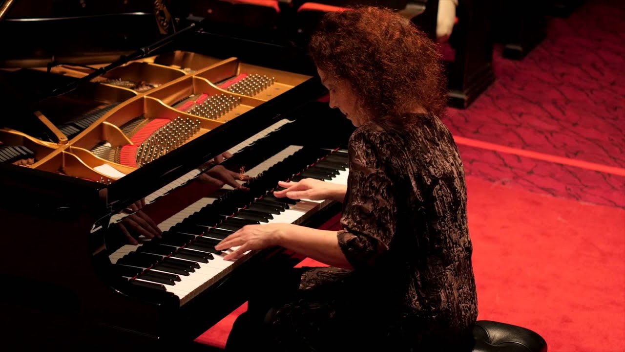 Gila Goldstein plays Mendelssohn -  Song without Words in Gm, op. 102 no. 4
