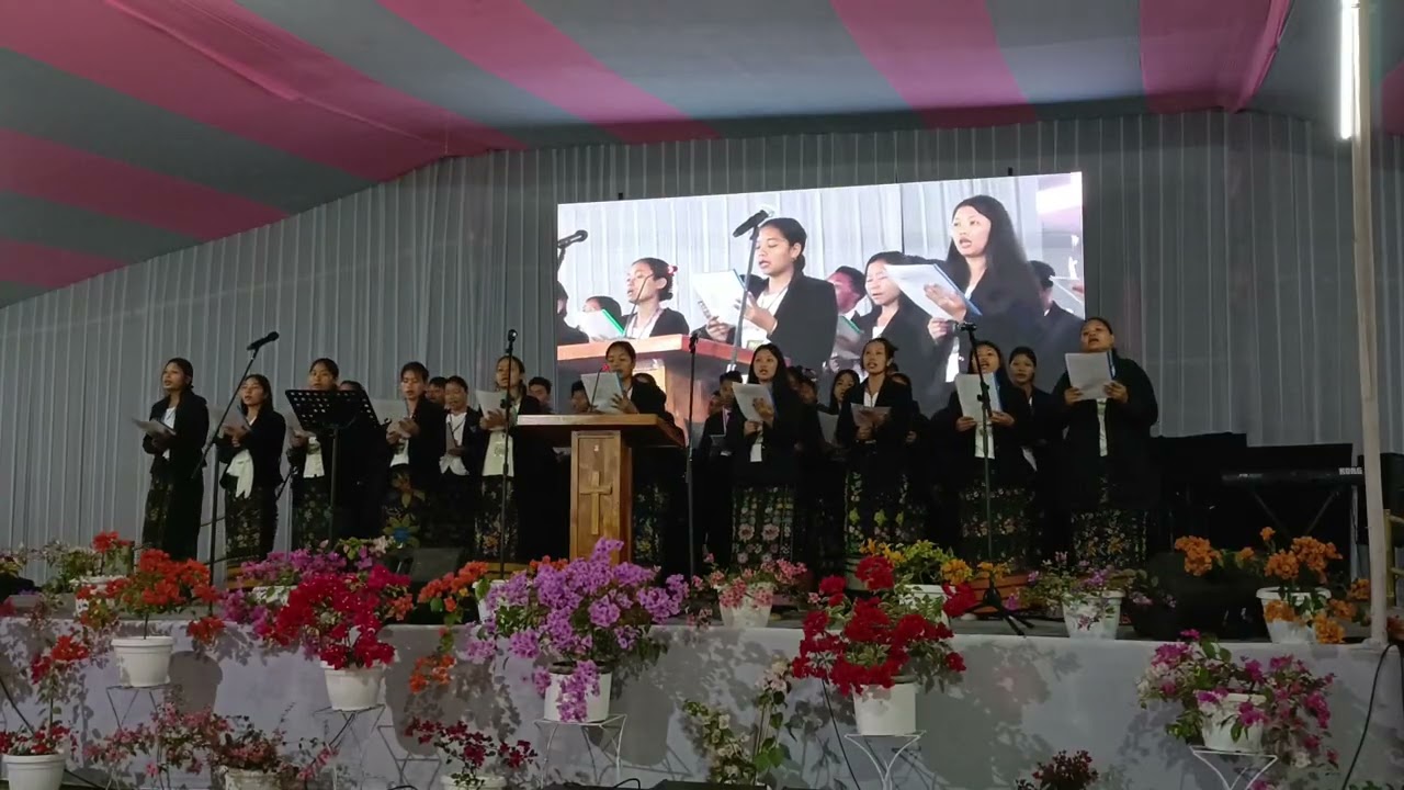 Krima XVII CK Sobha biap Bakenang. Gosingpita Baptist Church choir.