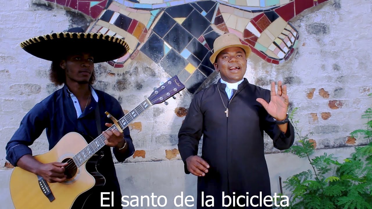 EL SANTO DE LA BICICLETA-PADRE ERICK BUNDA