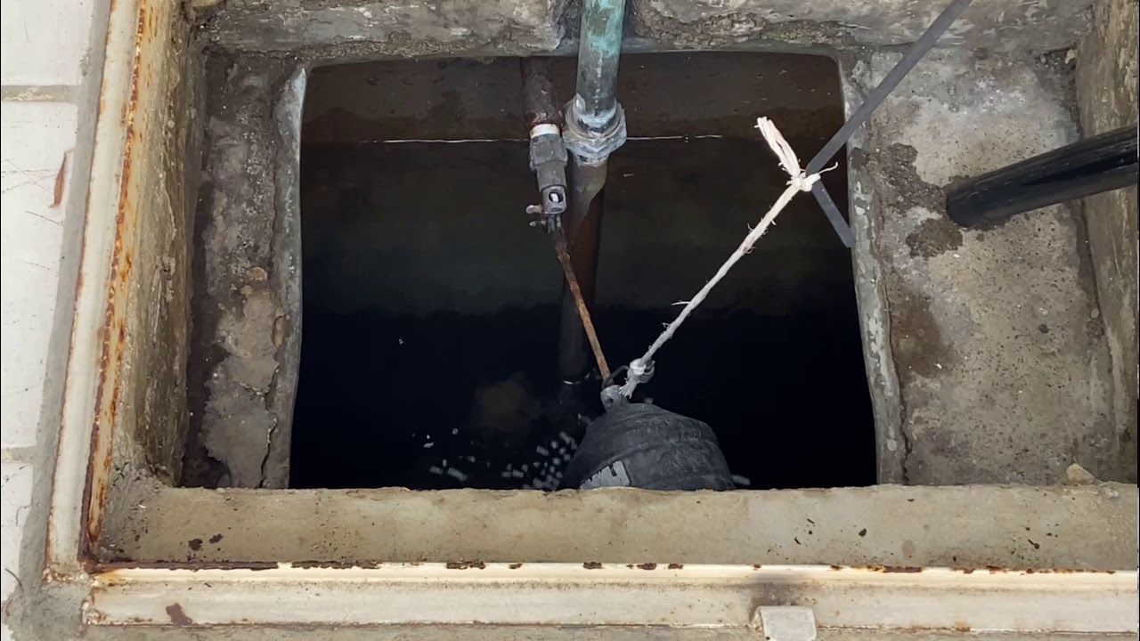 Como limpiar una cisterna con una aspiradora #cisterna #aspiradora #limpieza
