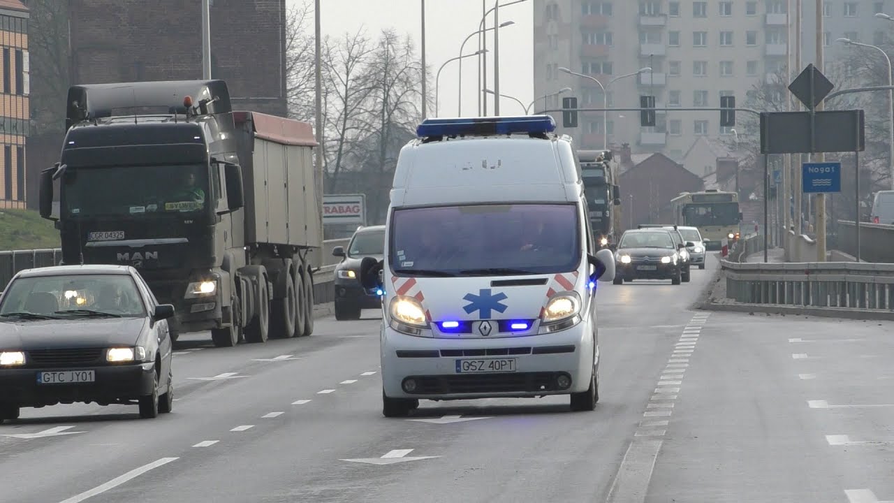 [PL] Alarmowo 'Francuski' prywatny ambulans Renault Traffic przez Malbork