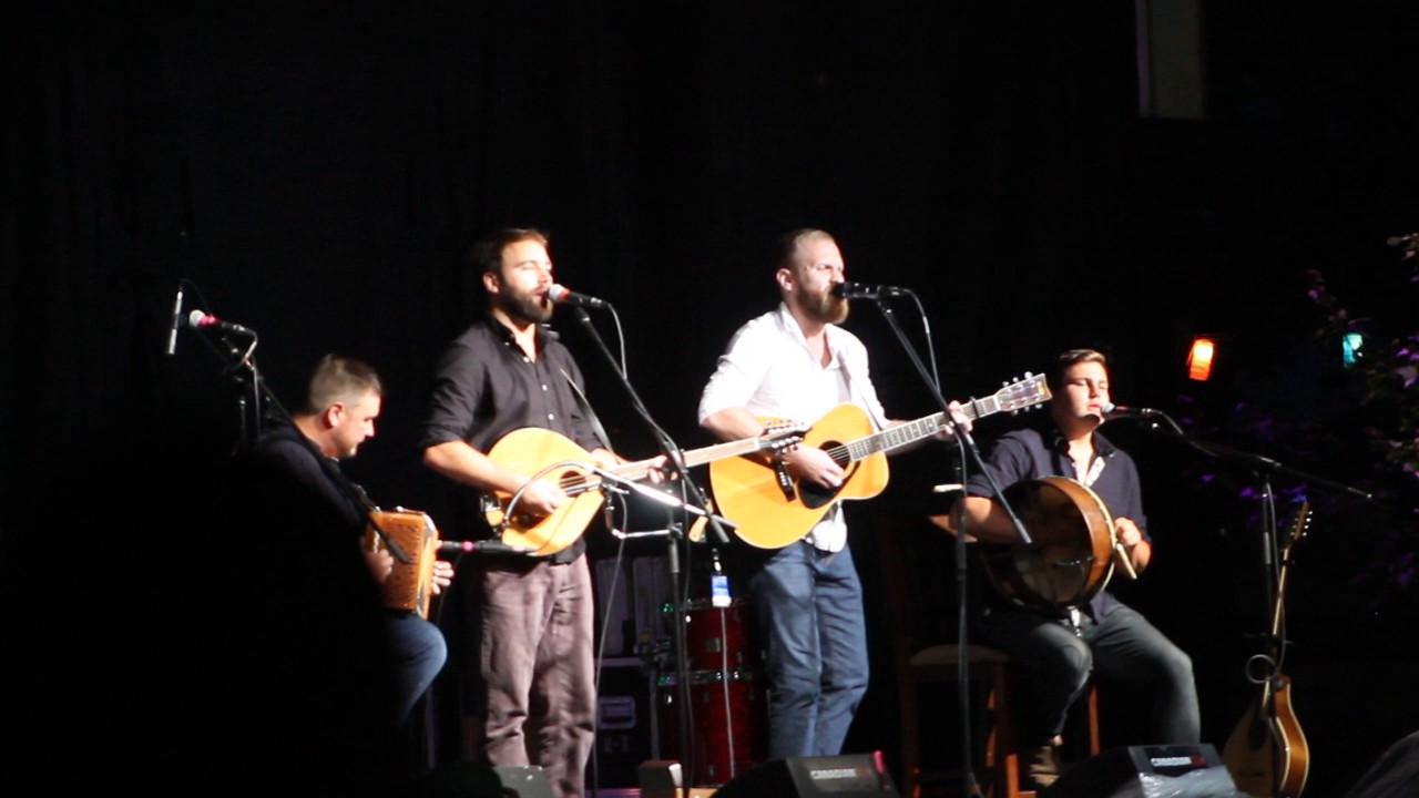 Ghost in the Fog - Rum Ragged - Live at Newfoundland Folk Festival