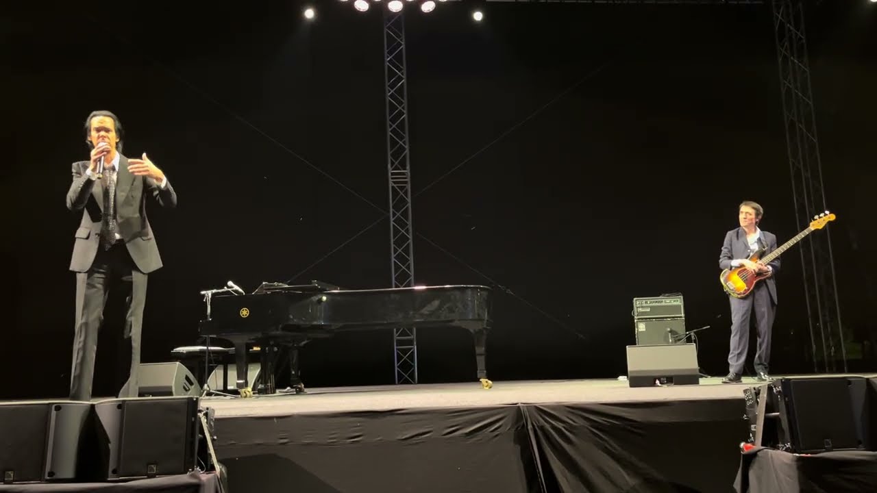 Nick Cave - Avalanche (Live in Skopje, North Macedonia 22. 8. 2025)