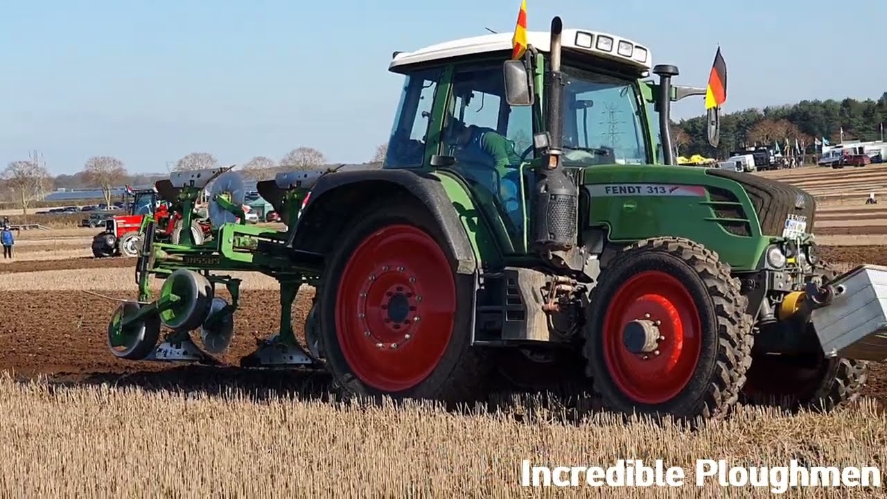 Lukas Hofmann Repr. Germany Fendt 313 Gassner ZA 1280 at The 2025 European Ploughing Championships