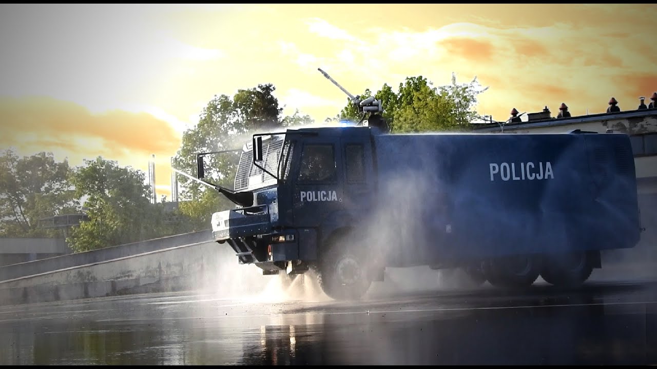 POLICYJNY CZOŁG! - 