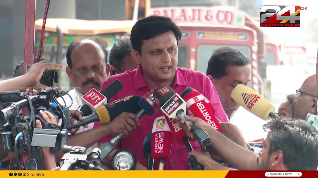 'സർക്കാർ പദ്ധതിയുടെ പേരിൽ ഗോവിന്ദൻ മാഷ് സ്റ്റേജിൽ ഇരുന്നിട്ടുണ്ടോ..ഇത് എന്ത് രീതിയാണ്'