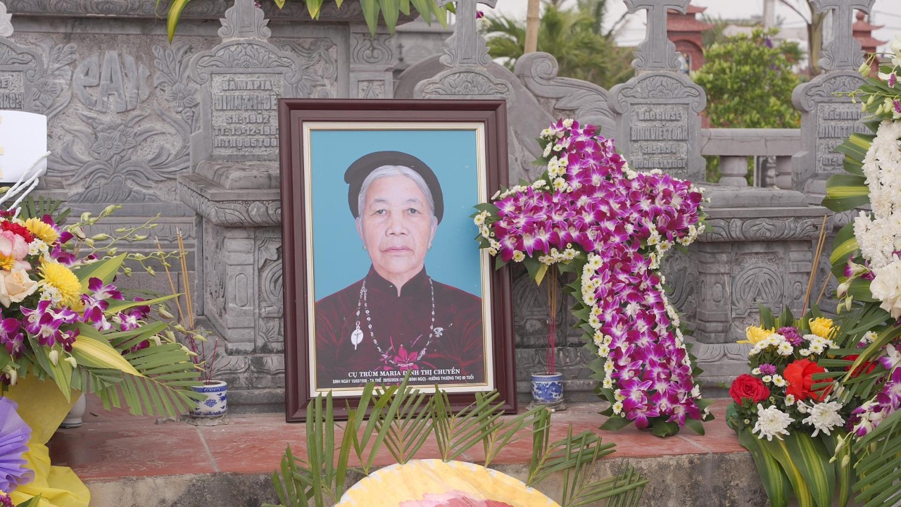 Thánh Lễ Cầu Nguyện Và Đưa Tiễn Cụ Trùm Maria Đinh Thị Chuyền - Giáo Xứ Phú Thọ
