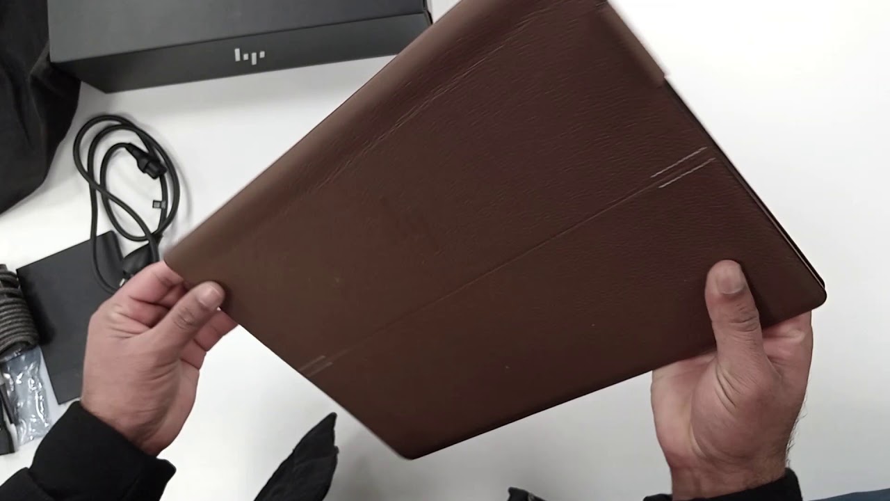 HP Spectre Folio 13; World Leather Convertible Laptop 2 in 1