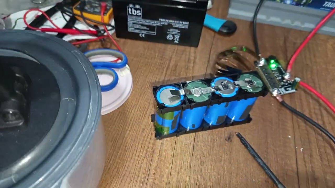 Pil punta kaynak makinesi