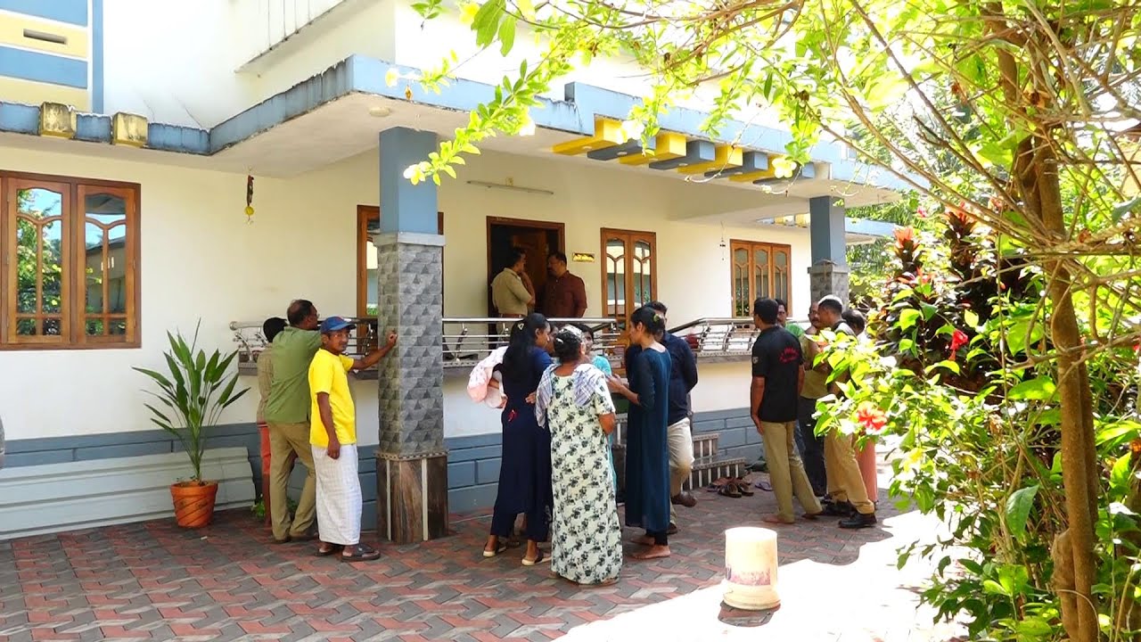 ഉദുമ ബാര മുക്കുന്നോത്ത് വീട്ടില്‍ കവര്‍ച്ച. ആറര പവന്റെ സ്വര്‍ണ്ണാഭരണങ്ങളും 5000 രൂപയും കവര്‍ന്നു.