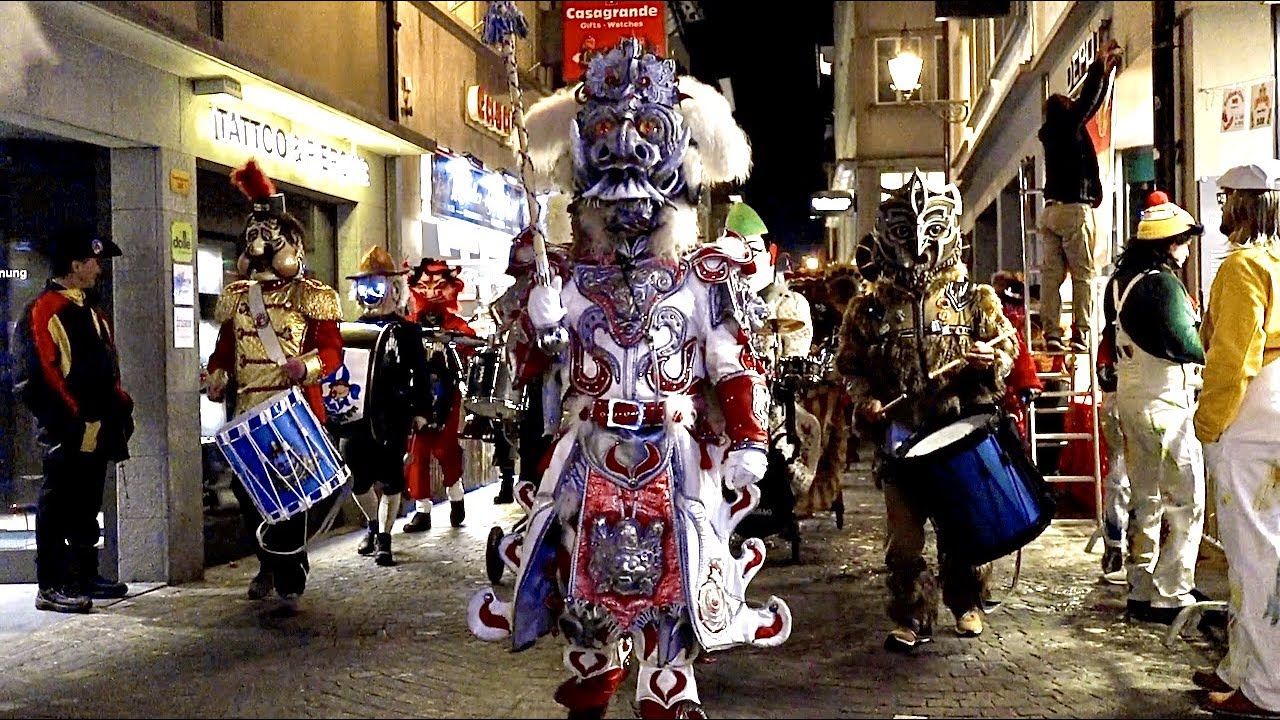 Tagwach SchmuDo Luzerner Fasnacht 2022 | Noggeler, PGL, Rüssgusler, Leuechotzeler, Chottlebotzer uvm