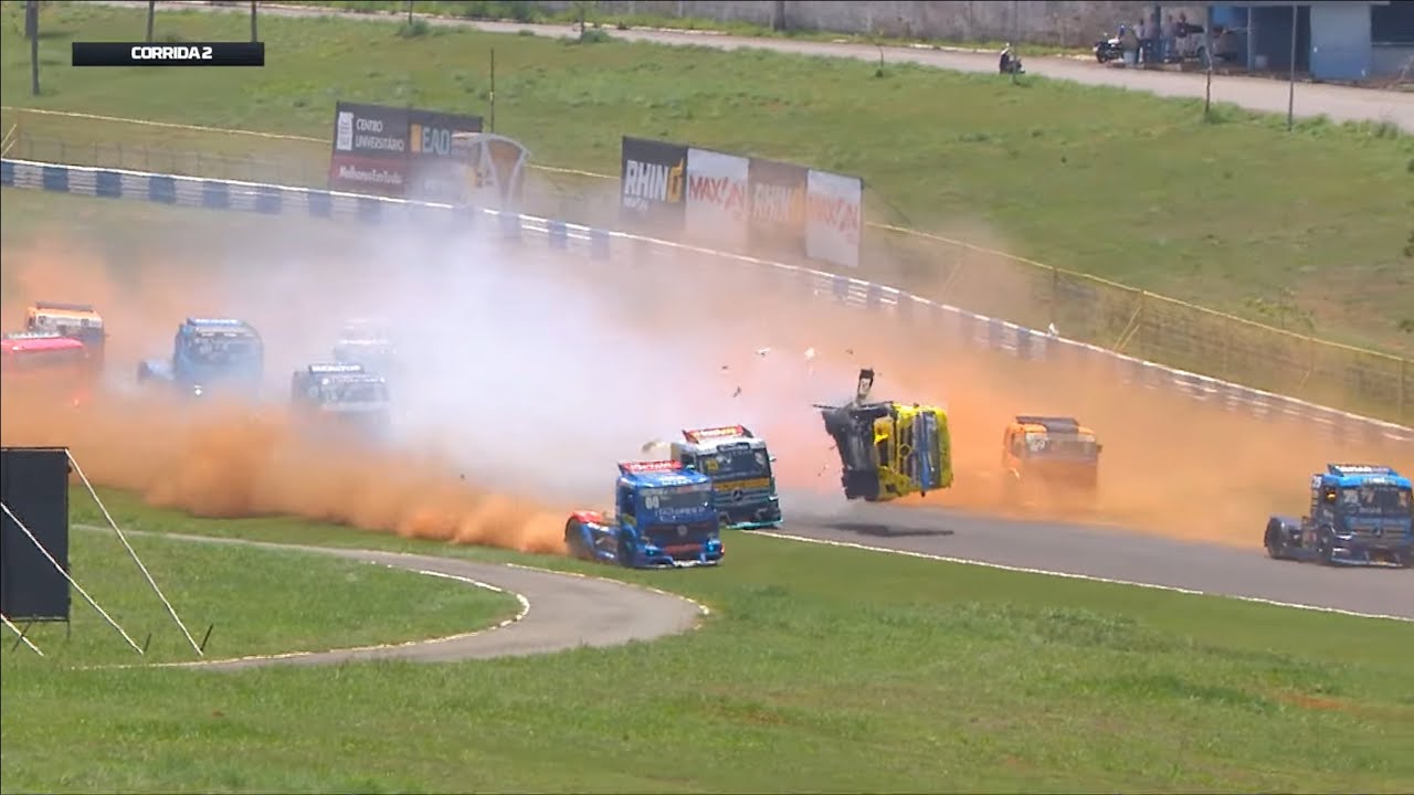 Copa Truck 2022. Race 2 Goiânia (2). Huge Crash Flips