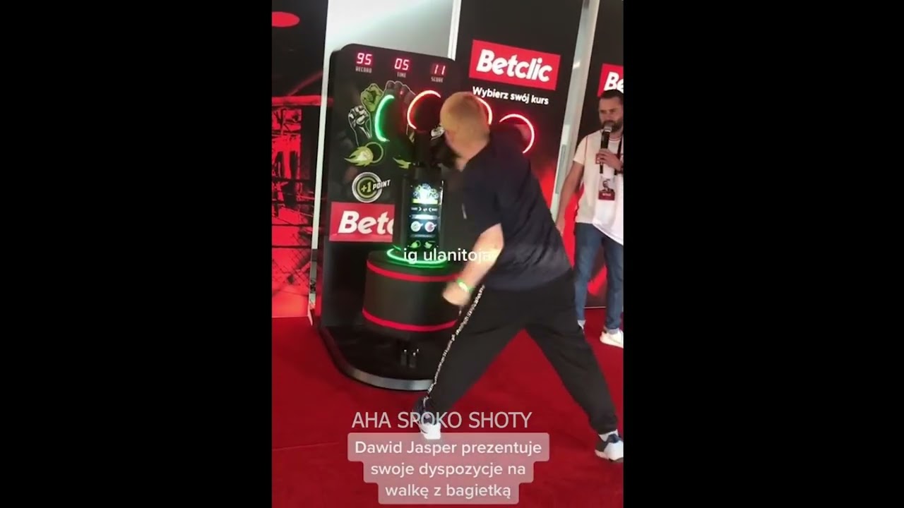 DAWID JASPER POKAZ UMIEJĘTNOŚCI PRZED WALKĄ NA FAME MMA
