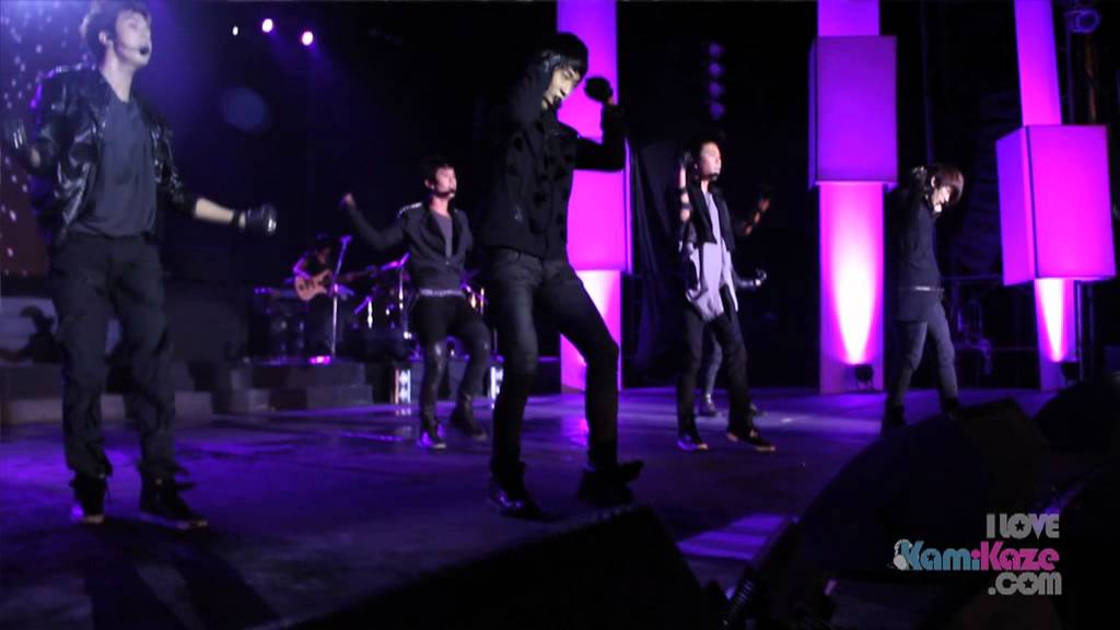 XIS - ไม่ได้อกหัก (Deception) First Live at Khon Kaen (Full Version)