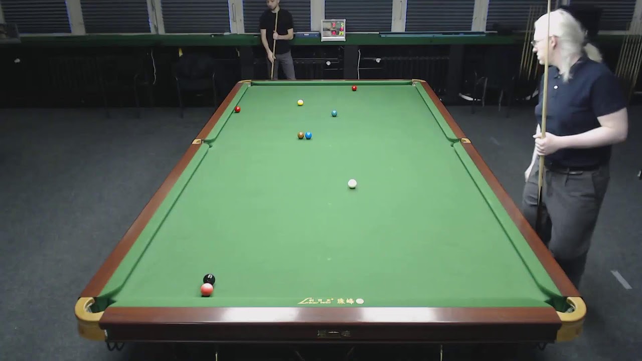 Ksawery vs Maciej