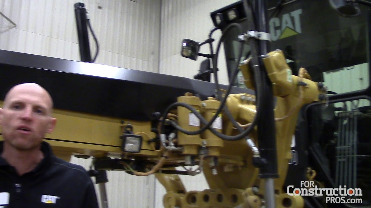 New Cat 120 and 140 Motor Graders Build on M-Series Design