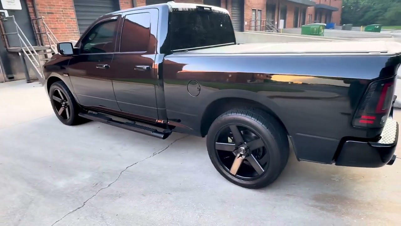 Ram  Wheels Dub baller &ldquo;10x22 tires Nitto420 &ldquo;305/45/22 #dubwheels #nittotires #ram #ram1500hemi