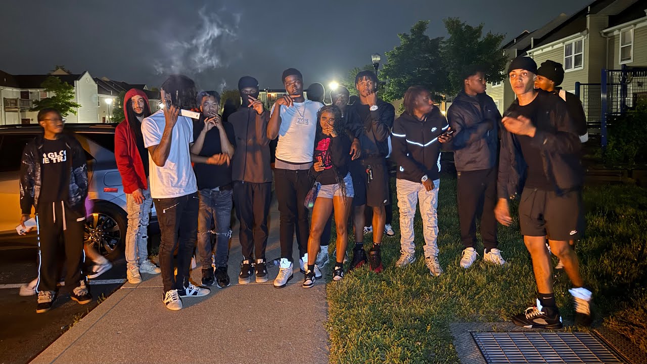 Добро пожаловать на вечеринку 1300/FrenchTown Block Party (Hood Vlog) закрыто по закону