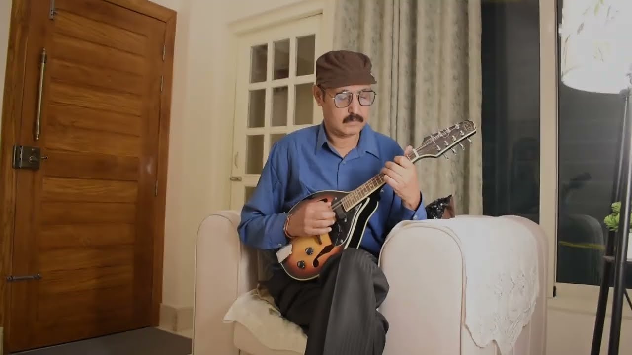 Ei Dhuniya Godhuli Logon/ Mandolin