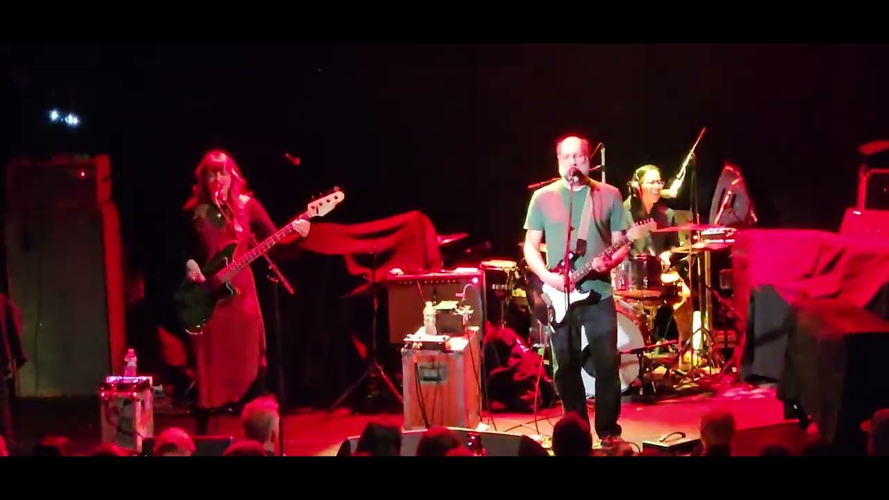 Built to Spill - Strange 12/15/25 opening for Yo La Tengo Hanukkah Night 2