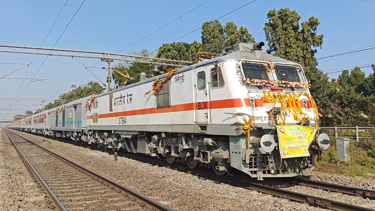 Mega compliation of sf trains flat 130 skips at GVI Super track sounds, acknowledgement too