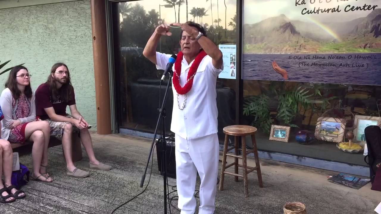 Larry Rivera performing 
