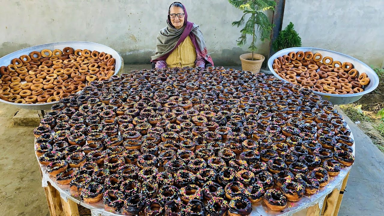 DONUTS RECIPE || EASY HOME MADE DONUTS BY MY GRANNY || CHOCOLATE || VEG VILLAGE FOOD ||