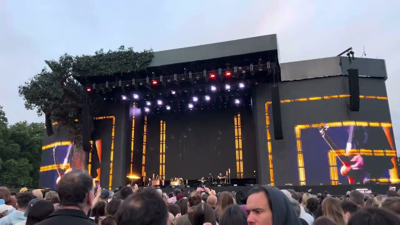 Stevie Nicks - Stand Back, BST British Summer Time Hyde Park London 12 July 2024