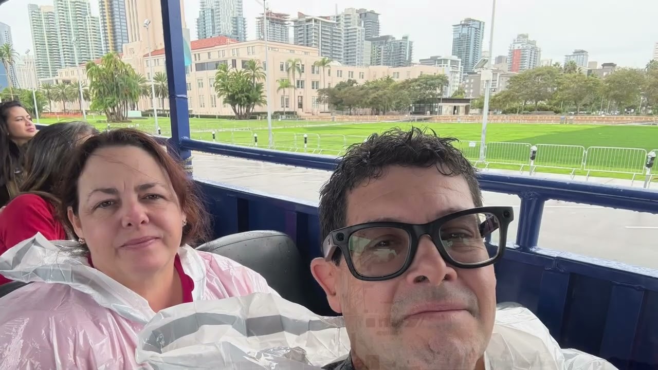 Paseo San Diego, California visitando a  la baby diciembre 2025