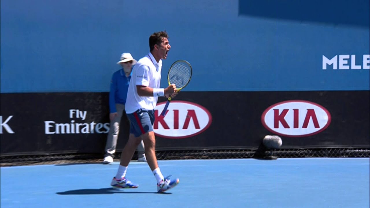 Julien Benneteau v Nicolas Almagro highlights | Australian Open 2016