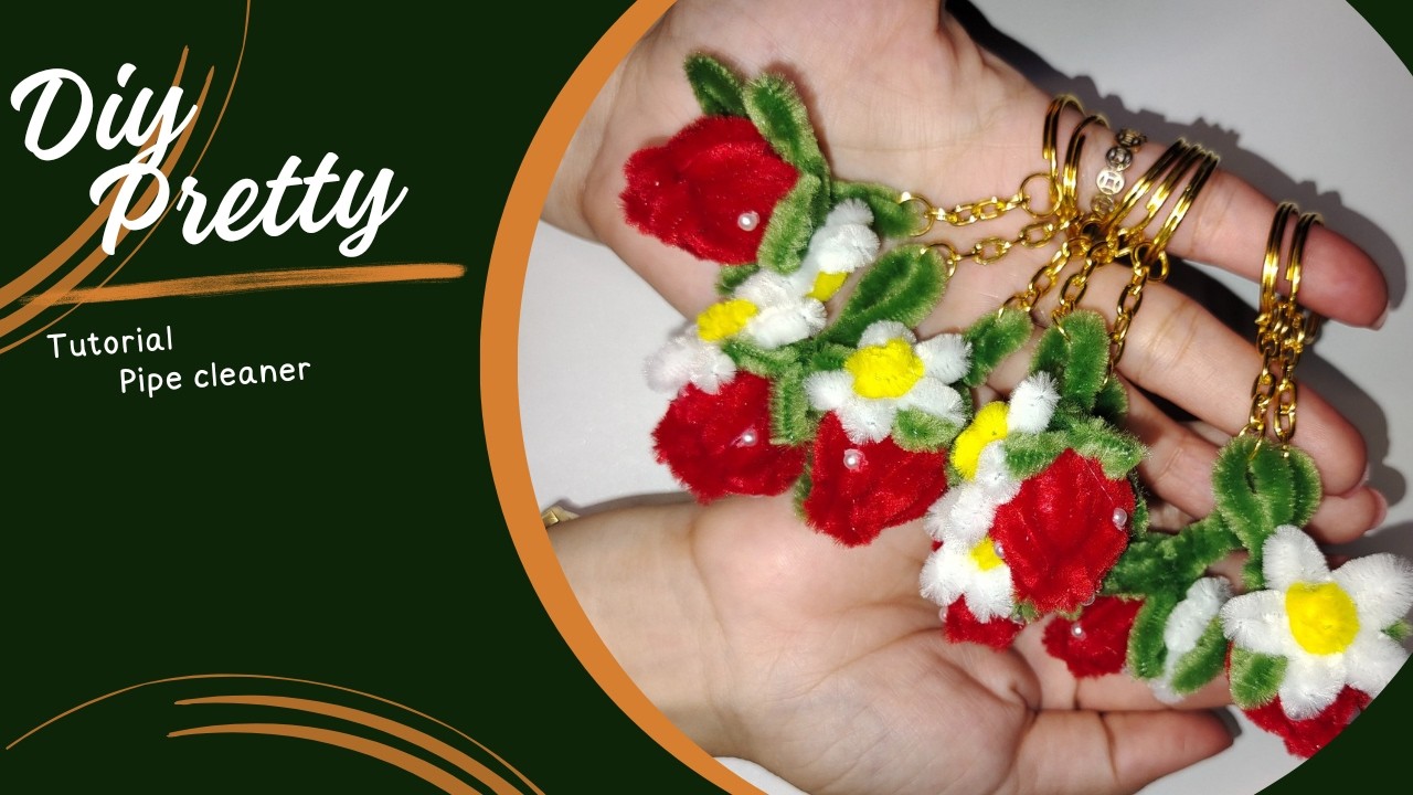 HOW TO MAKE MINI KEYCHAIN STRAWBERRY|HANDMADE GIFT IDEA|PIPE CLEANER