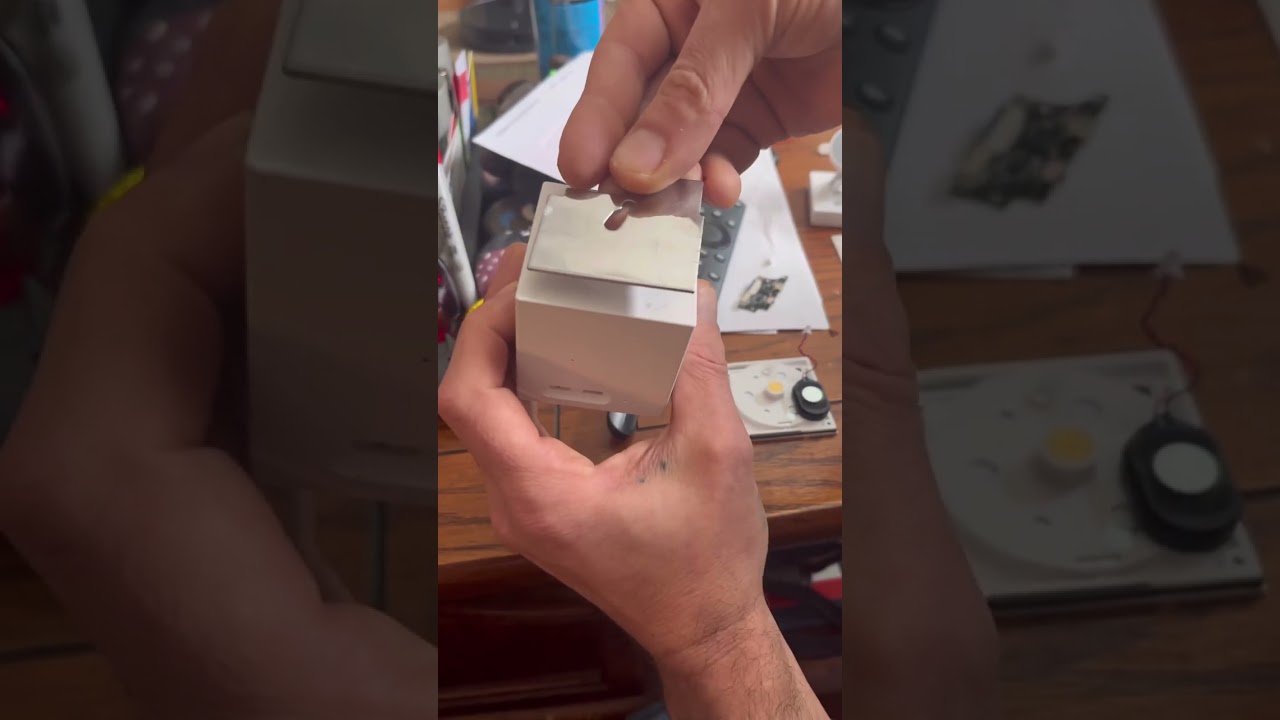 Wyze Cam Outdoor External Antenna Modification