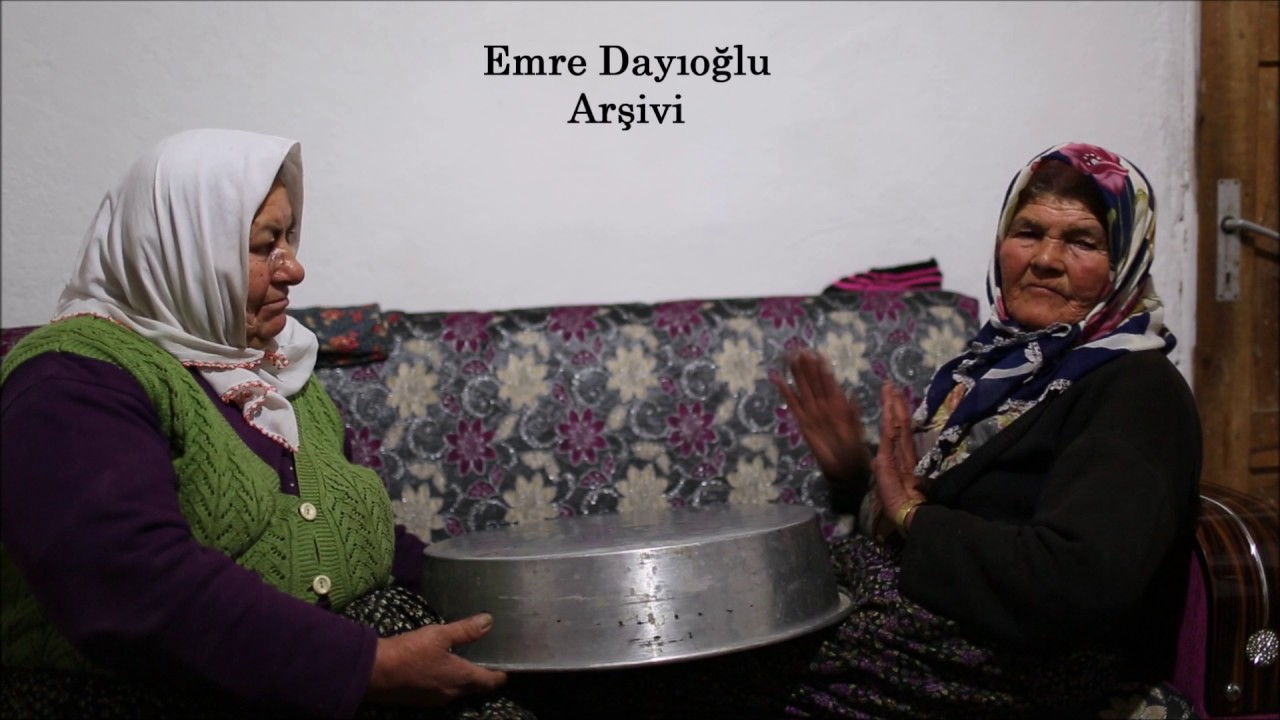 Antalya Korkuteli İmecik Köyünden Teyzeler ''Leğen Havası'' (Emre Dayıoğlu Arşivi)