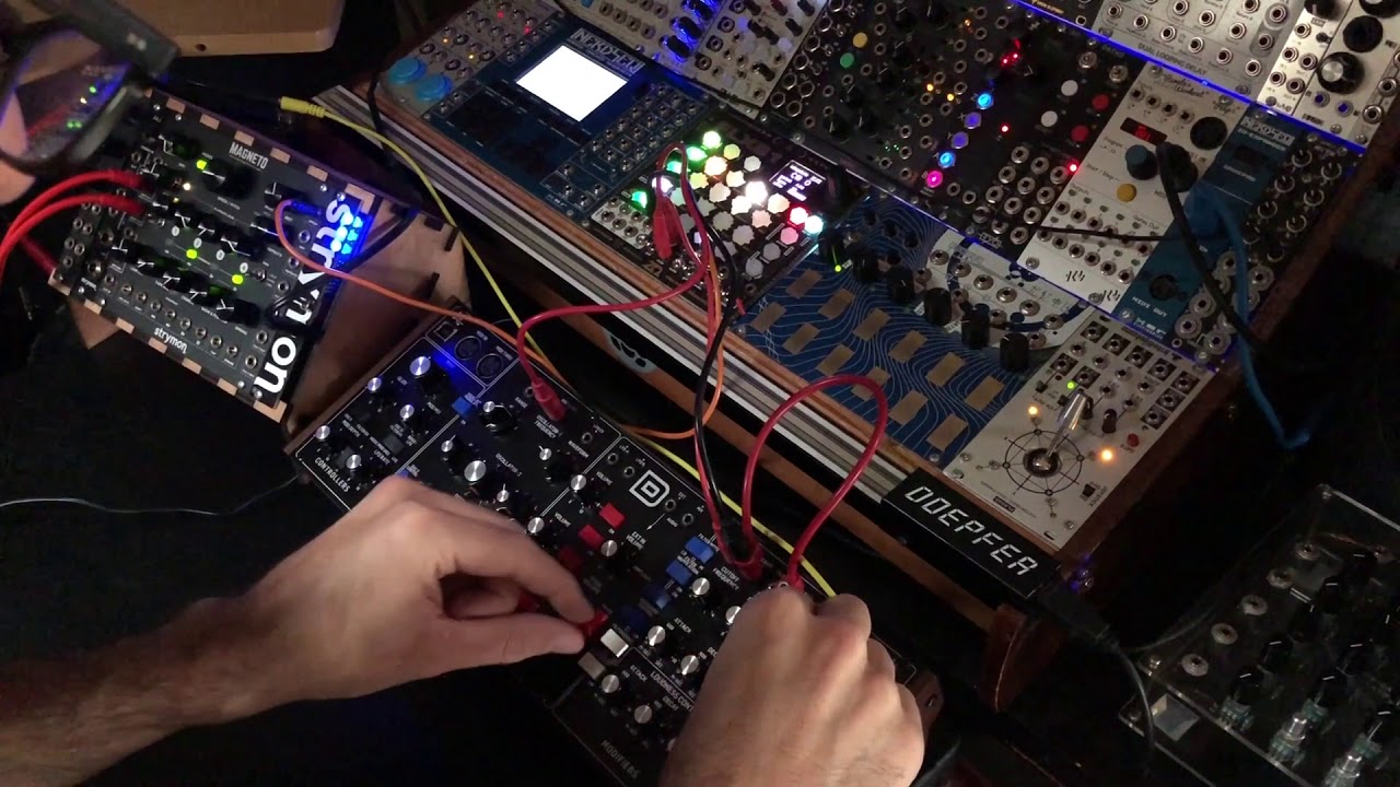 Behringer model d, strymon magneto, zetaohm flxs1