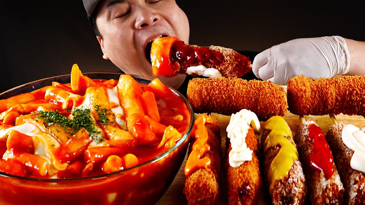 럭키모짜라이스롤 떡볶이와 핫도그 먹방~!! Tteokbokki and hot dogs