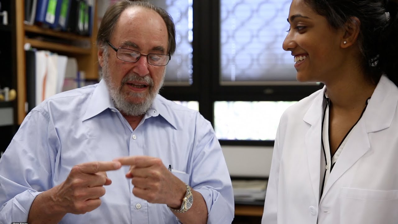 Caltech Students Share Research Experiences in the Laboratory of David Baltimore - 2015