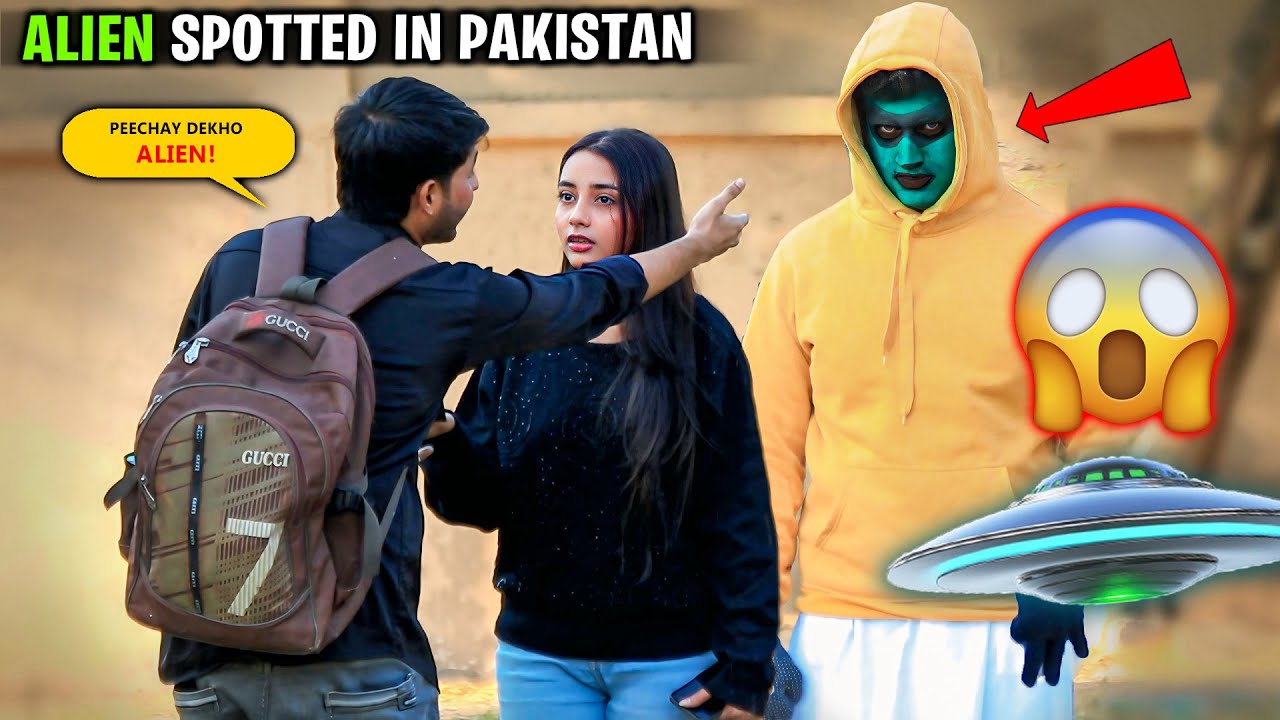 Alien Prank on Girl | Prank in Pakistan | Zaid Chulbula