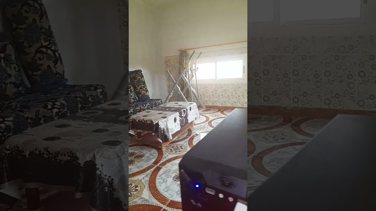 5015   المسكن الريفي  الذي بناه بنور