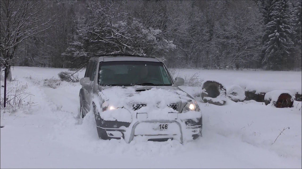 Hyundai Terracan and Opel Monterey Winter Drive