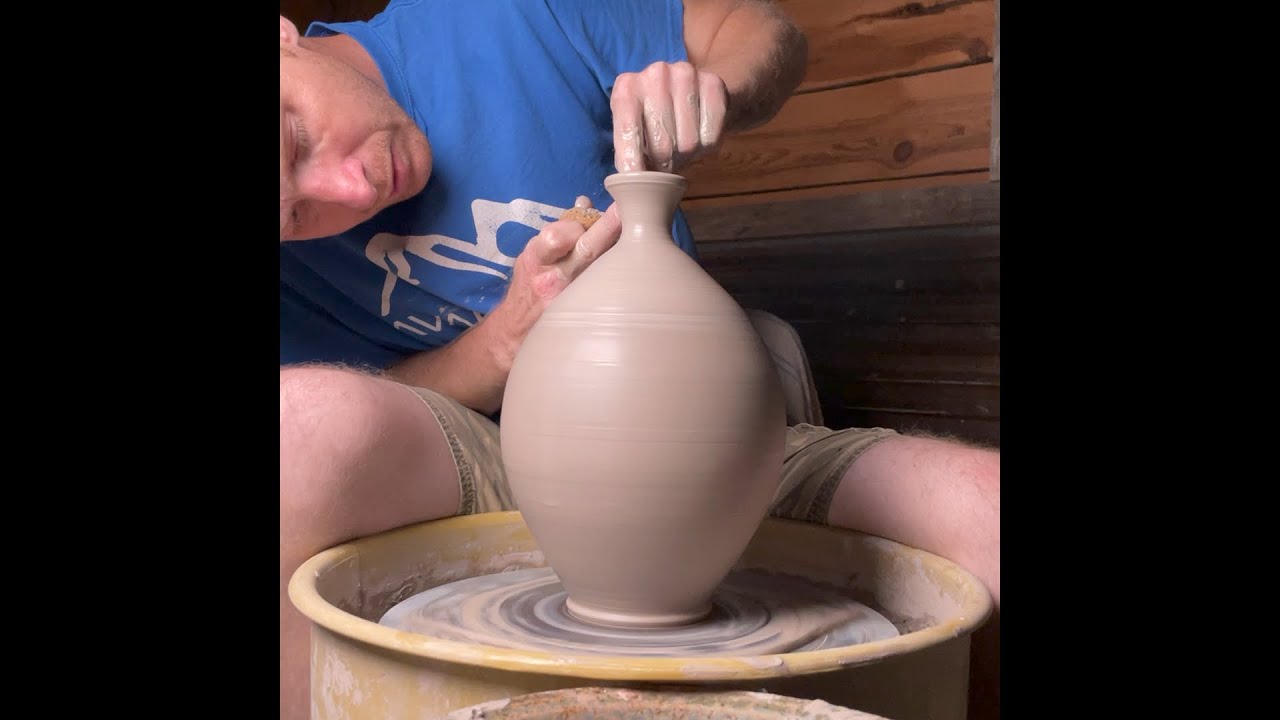 Throwing a 3.5lb Jug