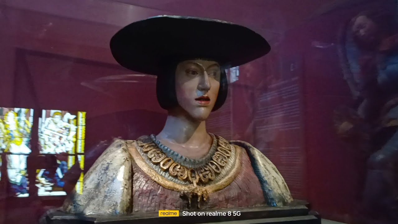 Gruuthuse Museum Brügge Belgium | Museum | Ruchi food and fun vlog