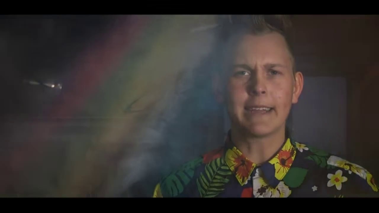 St&aring;nk Tommy feat Emil Asseg&aring;rd - Bilen &Auml;r Trasig S&aring; L&auml;mna Garaget